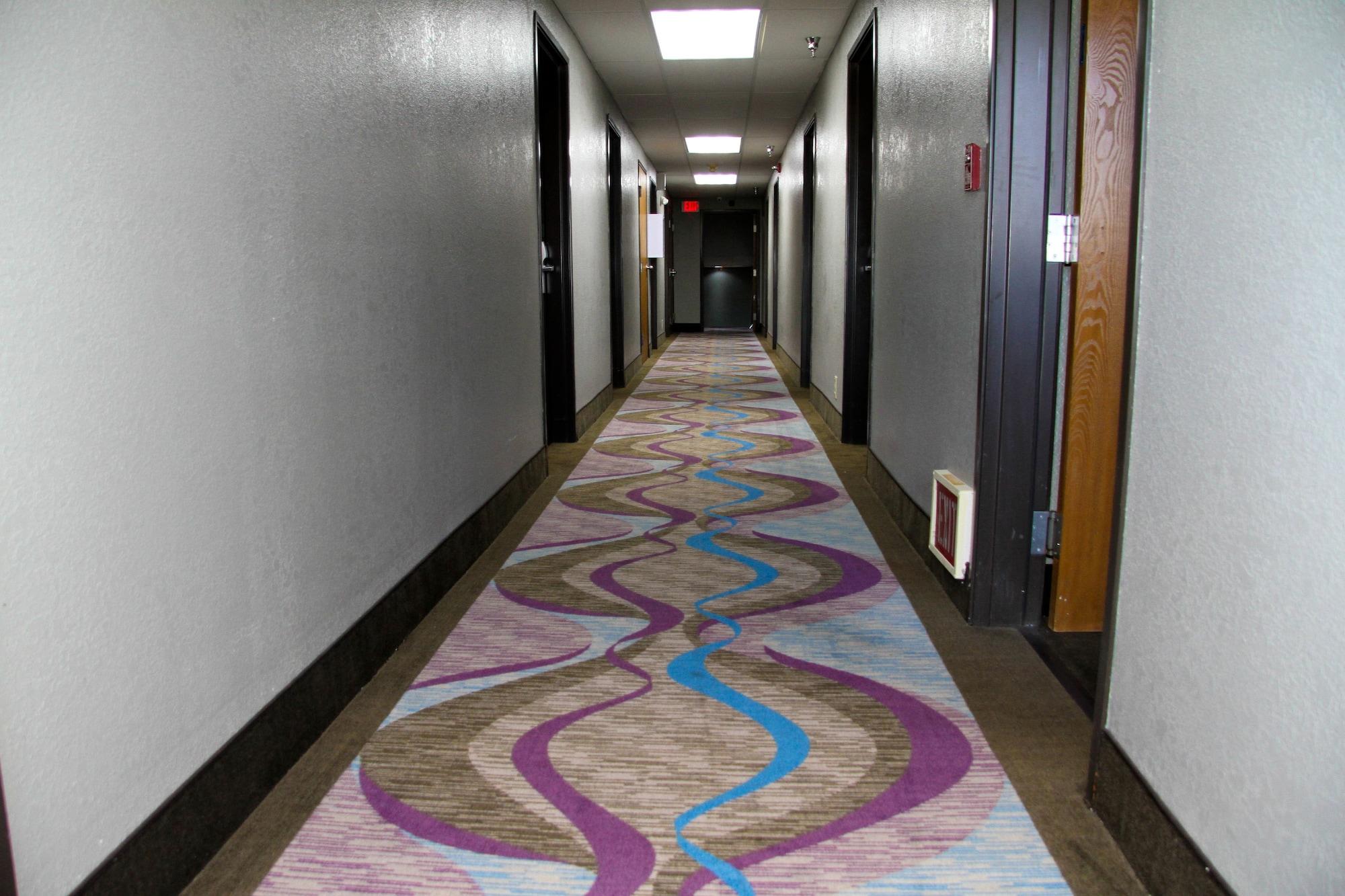 Super 8 By Wyndham Kansas City Extérieur photo