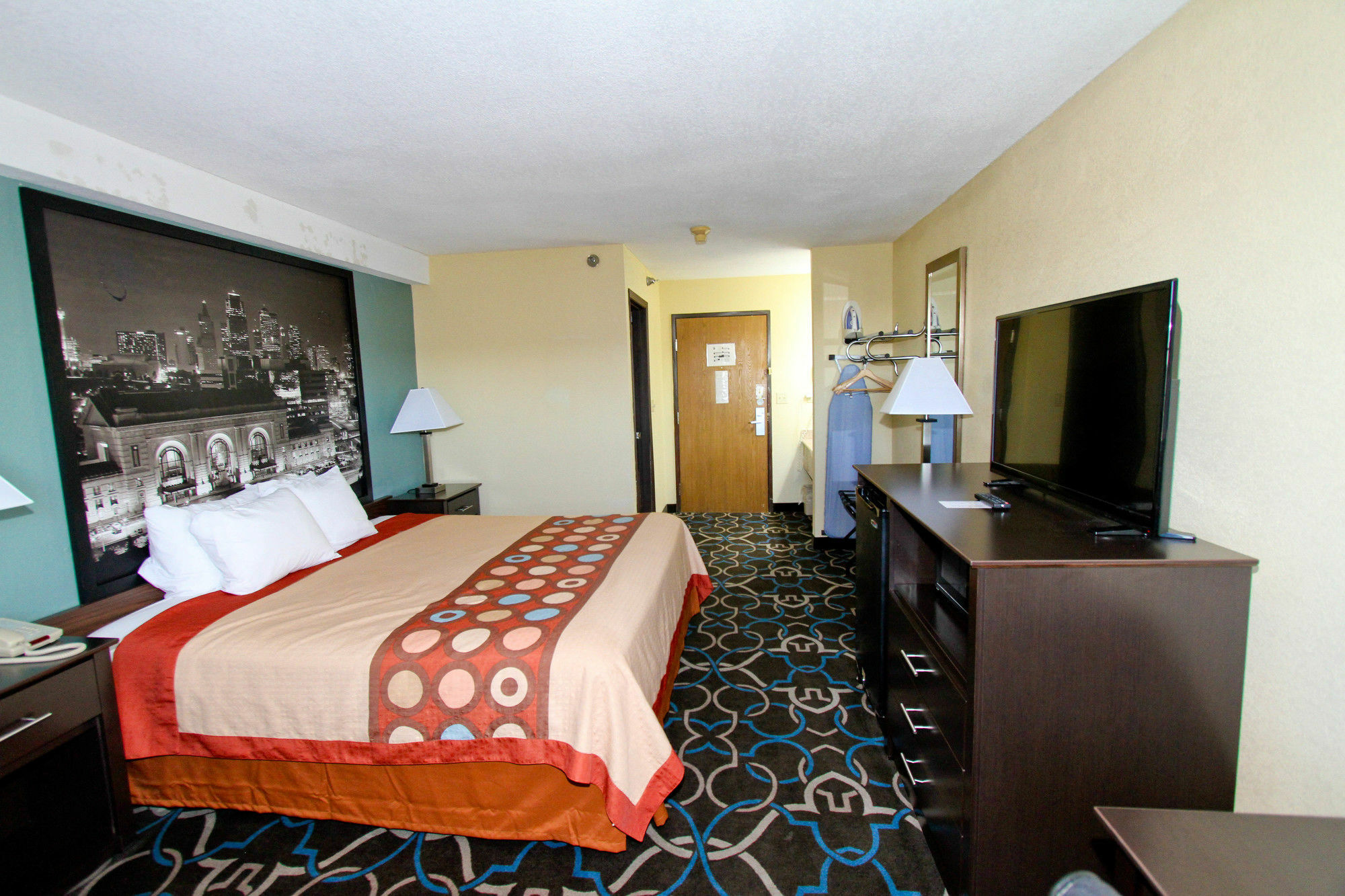 Super 8 By Wyndham Kansas City Extérieur photo