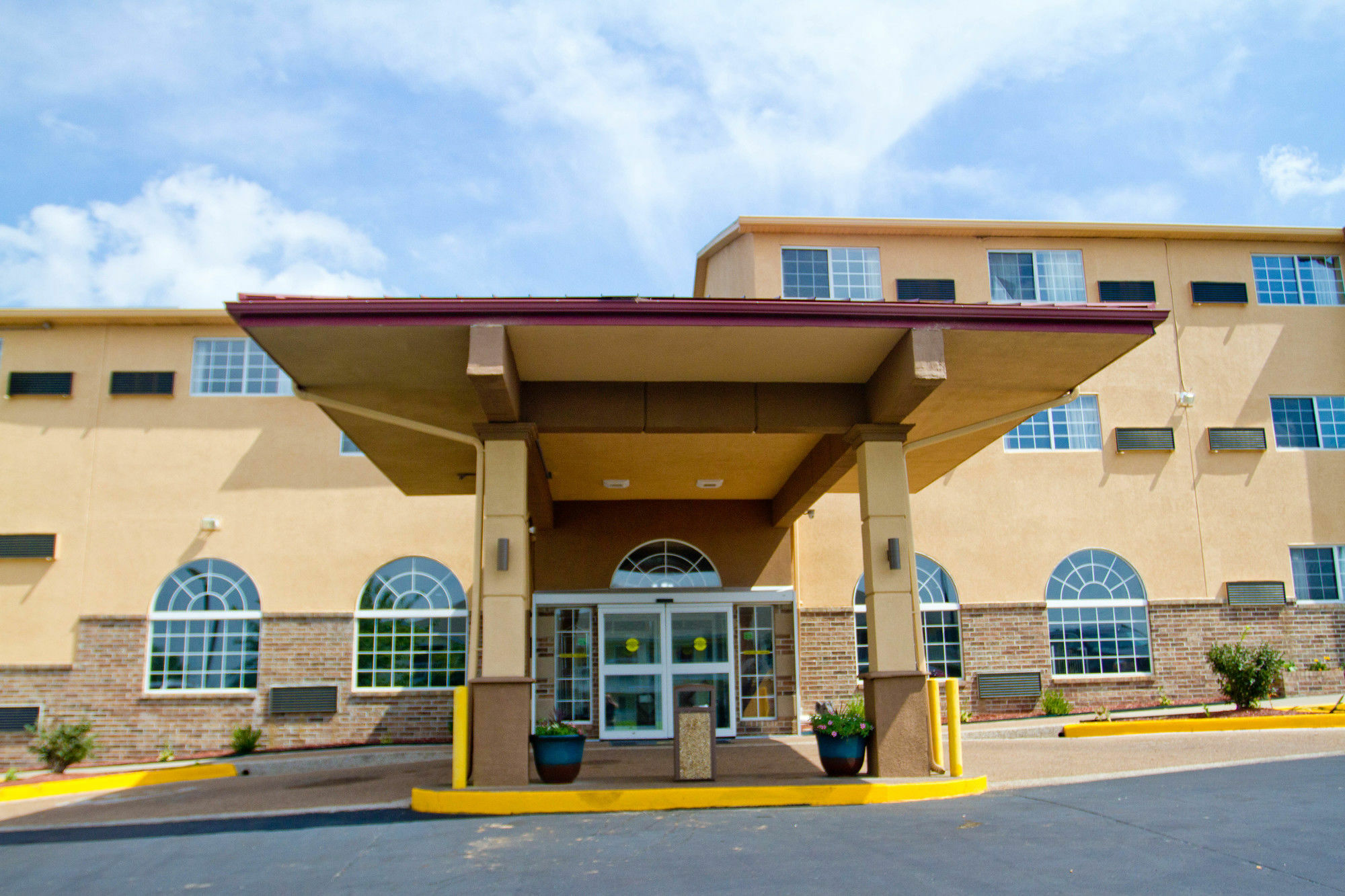 Super 8 By Wyndham Kansas City Extérieur photo